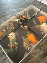 Load image into Gallery viewer, Halloween Apple &amp; Strawberry Box

