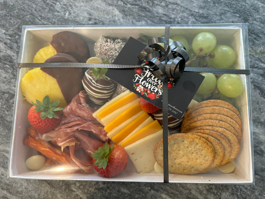 Charcuterie box