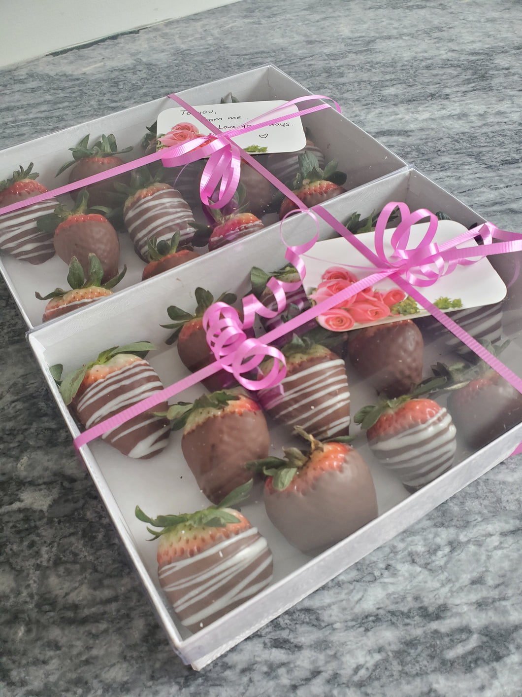 Plain Chocolate Covered Strawberry Box
